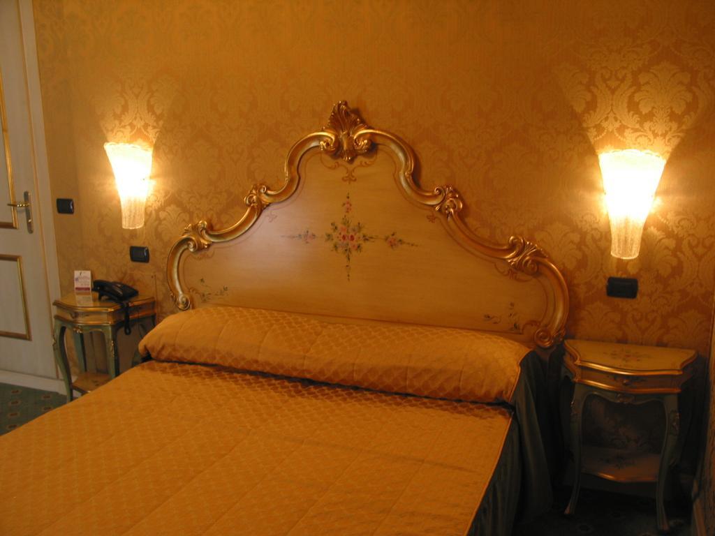 Hotel Belle Epoque Венеция Екстериор снимка
